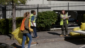 Supervisor Lisa (background)