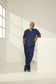 James Pickens, Jr. como Richard Webber