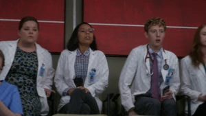 Mindy Kiefer (center)