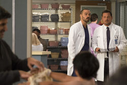 Watch greys cheap anatomy s15e5