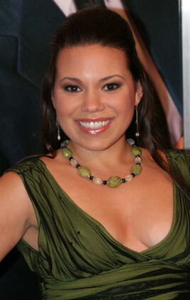 Gloria Garayua