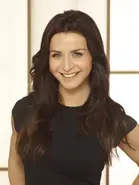 Caterina Scorsone como Amelia Shepherd