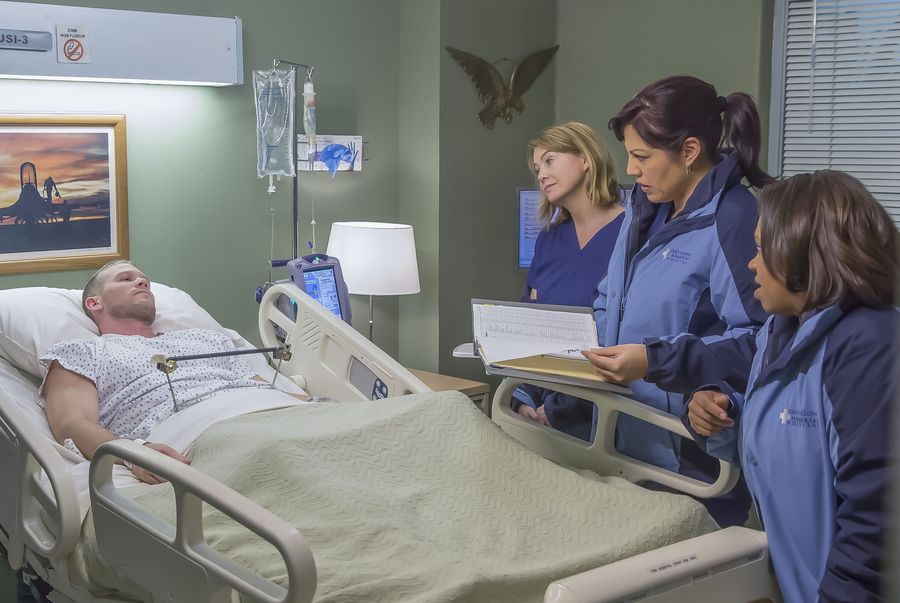 All Eyez on Me Grey s Anatomy Universe Wiki Fandom
