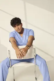 Niko Terho como Lucas Adams