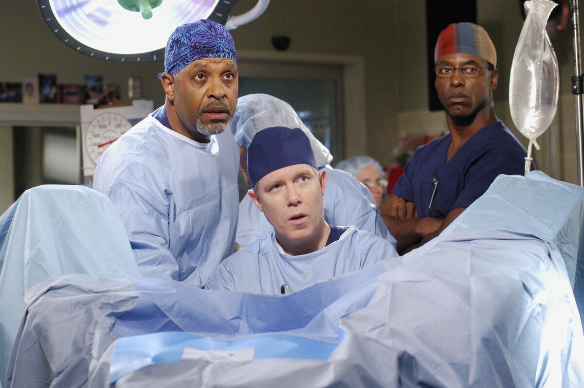 Watch greys anatomy hotsell season 11 episode 21