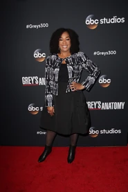 ShondaRhimes300party.jpg (1.07 MB)