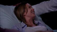 Staffel 9:Nachdem Meredith ihre Probleme mit Stimmungsschwankungen gelöst hat,hat sie angefangen sich damit Panik zu machen, das das Baby eine Krankheit haben könnte. Irgendwann hatte Derek davon genug und sie ließen einen Ultraschall machen. Sie werden einen gesunden Jungen bekommen.