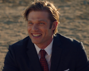 Link macht Amelia einen Hochzeitsantrag