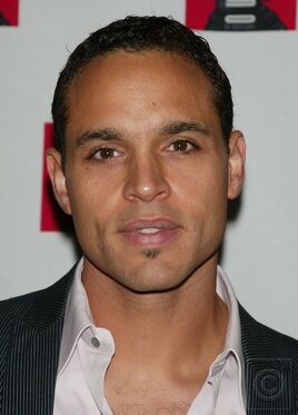 Daniel-sunjata-02