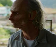 1x05-116.jpg (44 КБ)