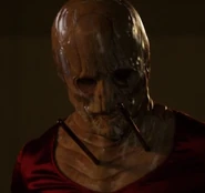 415-Huntha Lami Muuaji looks at darts.png (226 КБ)