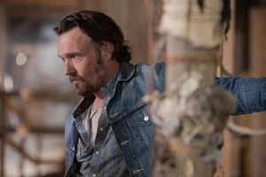 203 - "Bad Moon Rising"