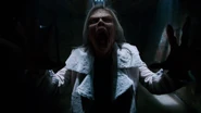 403-Adalind screams in cell.jpg (76 КБ)