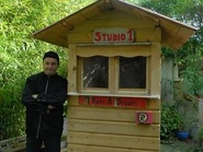 JEM devant la cabine d'I Have a Dream.