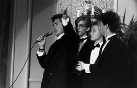 Jason Sings the Blues04