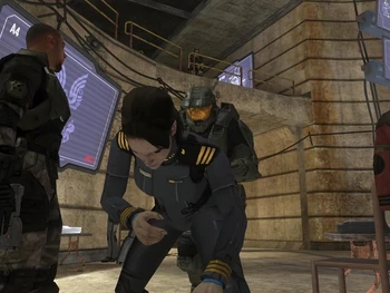 Master Chief al "lavoro" con Miranda