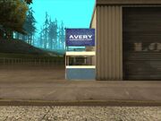 Avery advert