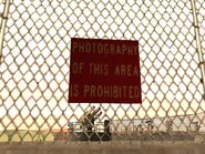 "É proibido tirar fotografias dessa área!"
