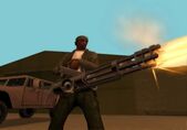 CJ com sua Minigun.