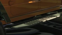 Kamacho-GTAO-ChromeSlatSkirt