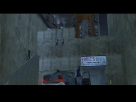 Клод-И-ЭйтБолл-Садятся-В-Куруму-Переодетыми.png (221 КБ) Клод и Эйт-Болл переоделись и теперь садятся в машину