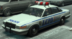 Police Cruiser (GTA4) (front)