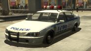 Um carro de polícia Merit no GTA IV