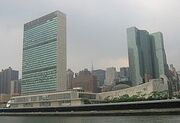 250px-Nyc-un-building