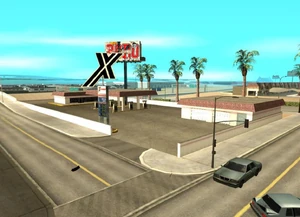 Image678997.jpeg (201 КБ) Заправка возле Come-A-Lot