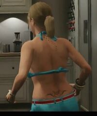 Tracy-GTA5-rear