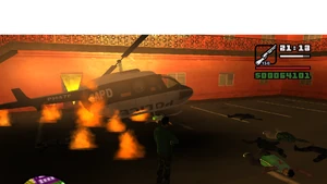 Сбитый вертолёт до вхождения в отель