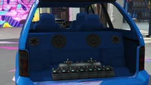MinivanCustom-GTAO-Trunk-RoundSpeakersShelf