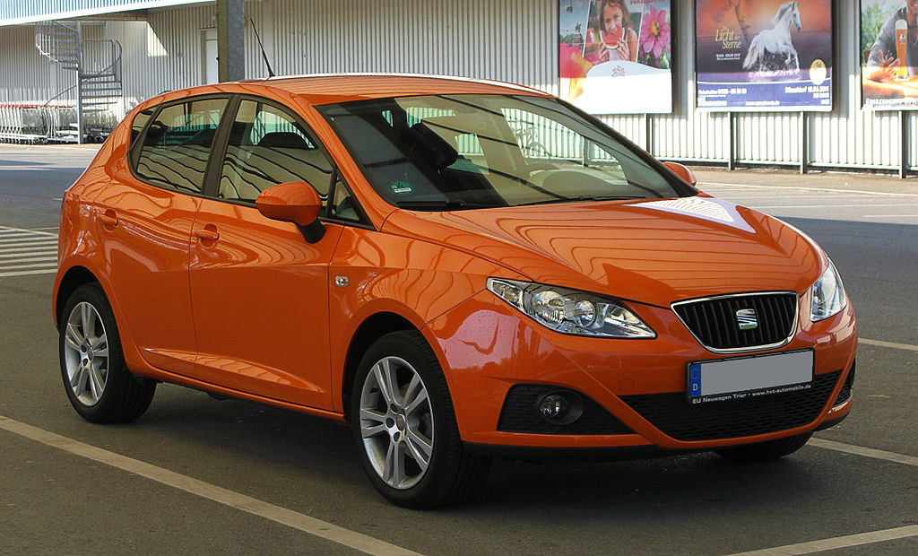 File:Seat Ibiza première génération - Mondial de l'Automobile de Paris 2014  - 004.jpg - Wikipedia