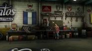 LosSantosCustoms-GTAV-Interior03