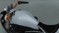 FCR1000Custom-GTAOe-FuelTanks-ClassicTank