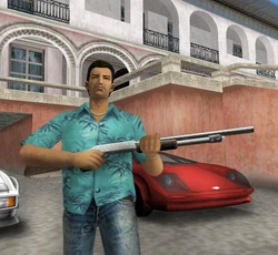 Tommy Vercetti wielding a Shotgun.