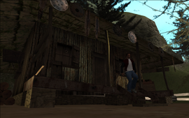 FirstBase-GTASA-SS10.png (1.63 MB) Still getting no answer, Carl decides to stop trying walking in through the front door.