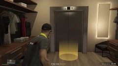 LifeAndDeathbikes-GTAOe-EnterTheElevator.png (1.5 MB) Enter the elevator.