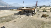 BikerSellCourierService-GTAO-Countryside-DropOff7