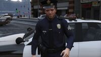 Michael De Santa in an LSPD uniform