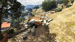 HillcrestRidgeAccessRoad-Rubble-GTAV.png (3.86 MB) Rubble from the house on Hillcrest Ridge Access Road.