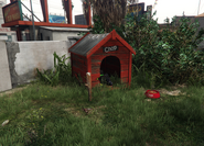 Chop's doghouse in the backyard of the Clinton Residence.