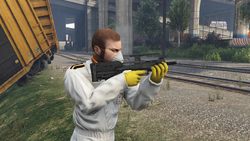 An NPC armed with the Assault SMG in the Business Supplies Steal Mission: Colombian Flake in Grand Theft Auto Online.