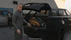 Dre has his clubs handy