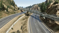Route1-GTAV-RailBridge.jpg (84 KB) The rail bridge over Route 1 at Braddock Pass.