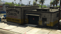 The side garage of the depot in Grand Theft Auto V.