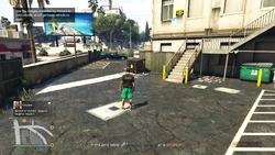 TheCluckinBellFarmRaid-GTAOee-HitAndRun-LocationB-SS1.jpg (1.18 MB) Use the image provided by Vincent to help decide which getaway vehicle to steal.