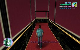 KeepYourFriendsClose-GTAVC-SS33.jpg (161 KB) Tommy chasing Lance through the mansion's corridors.