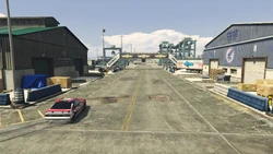 Turning left and advancing to the start/finish line