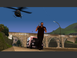 Toni being chased by the LCPD.
